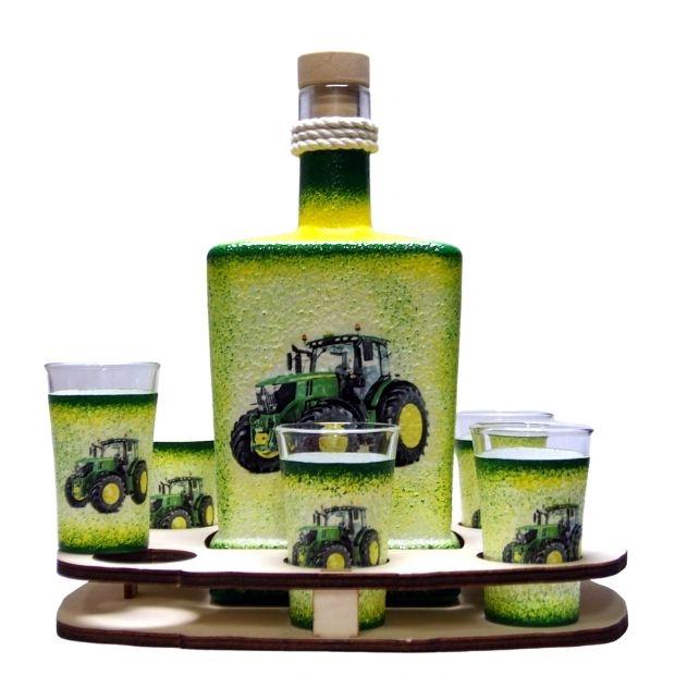 John Deere traktoros kézműves pálinka kínáló