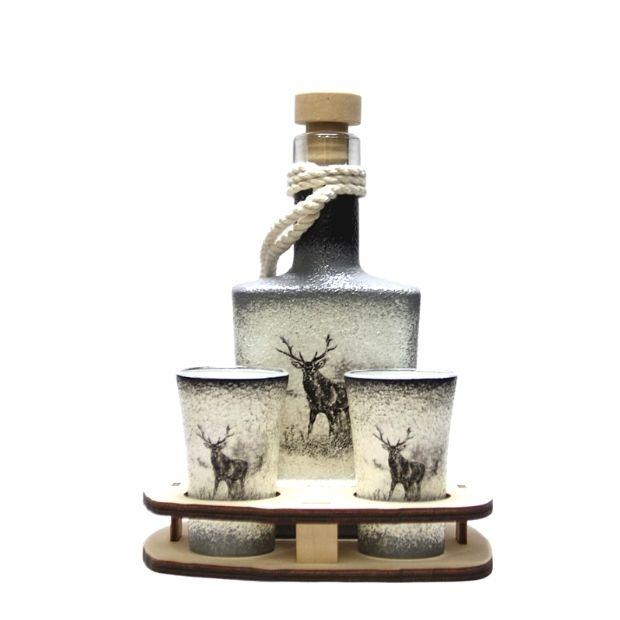 Pálinkás kis italszett szarvasbika  ábrázolással