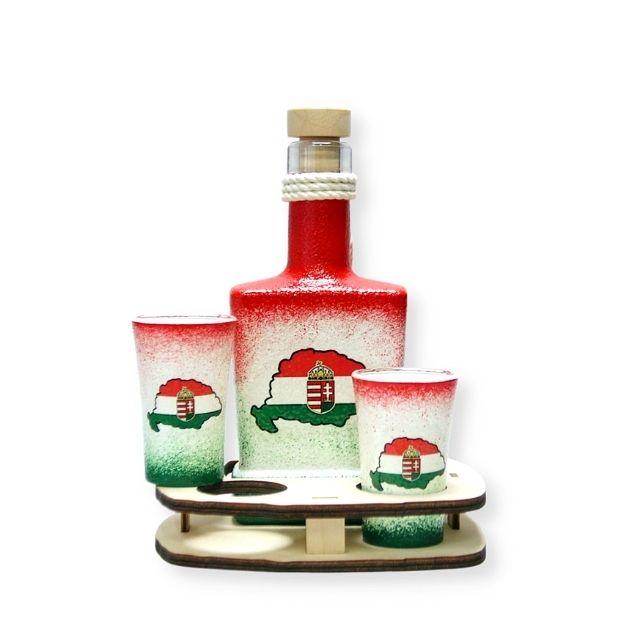 Nagy - Magyarország motívummal díszített pálinka kínáló szett