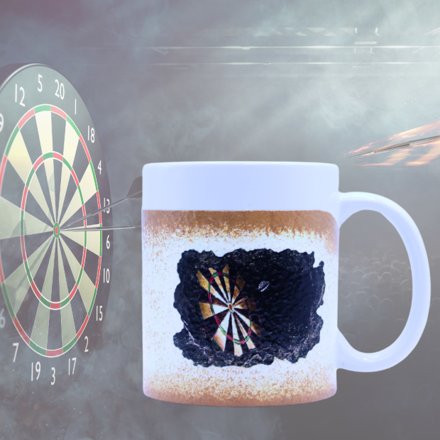 Egyedi díszítésű kerámia bögre - darts motívummal