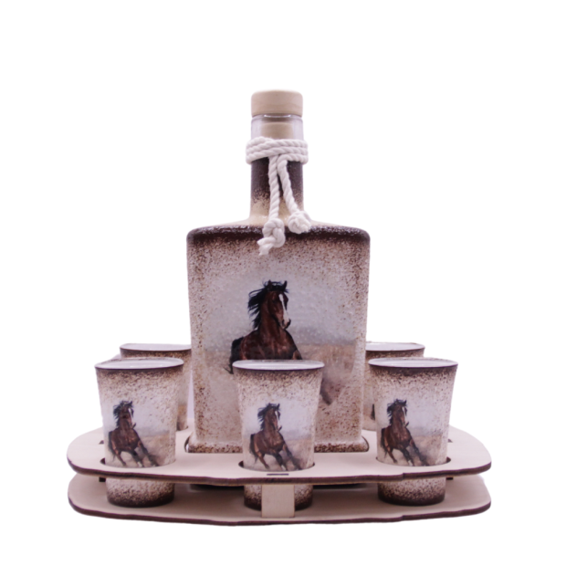 Pálinka kínáló szett ló képpel díszítve   - egyénre szabható ( saját ló fotója )